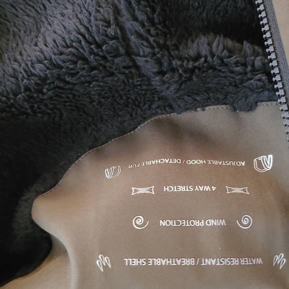 Calvin Klein jacket - Picture 7 of 10